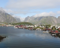 lofoten_003 Gravsdalsbukta vid Reine, Moskenes.